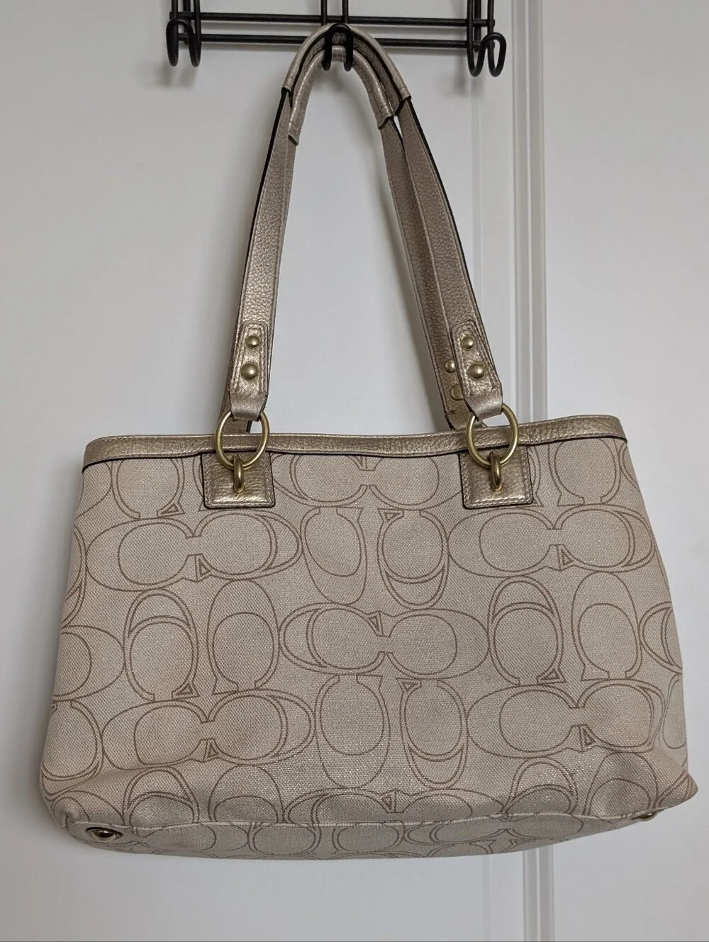 Coach Penelope Signature Carry-All
